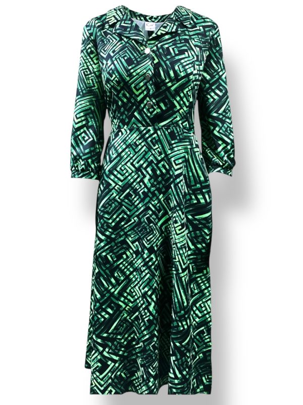 Sukienka SZMIZJERKA z kołnierzem żakietowym czarna w zielone wzory