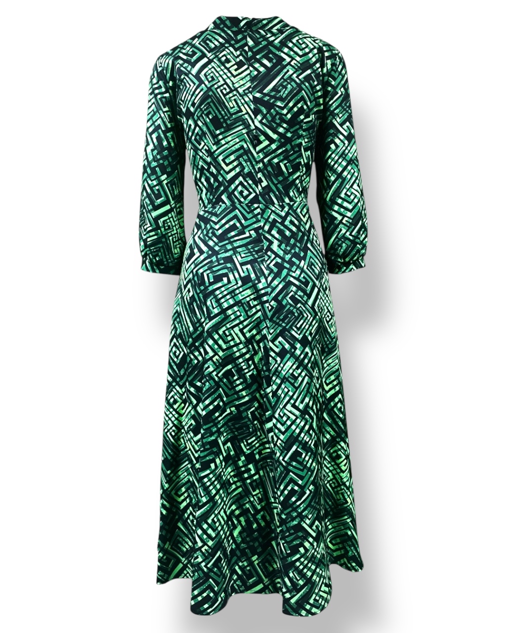 Sukienka SZMIZJERKA z kołnierzem żakietowym czarna w zielone wzory